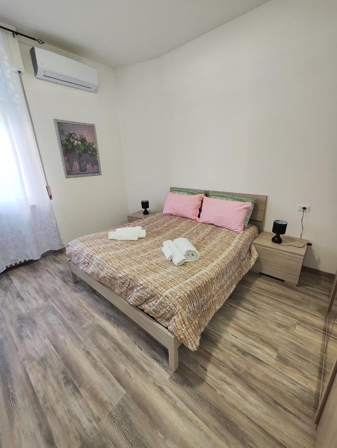 Appartamento c&y Torelli 1 Novara Exterior foto